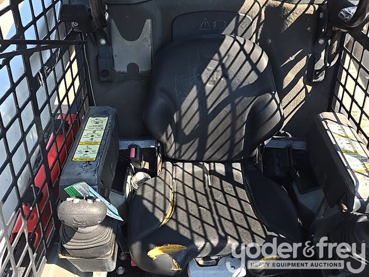 2019-bobcat-t590-image-50