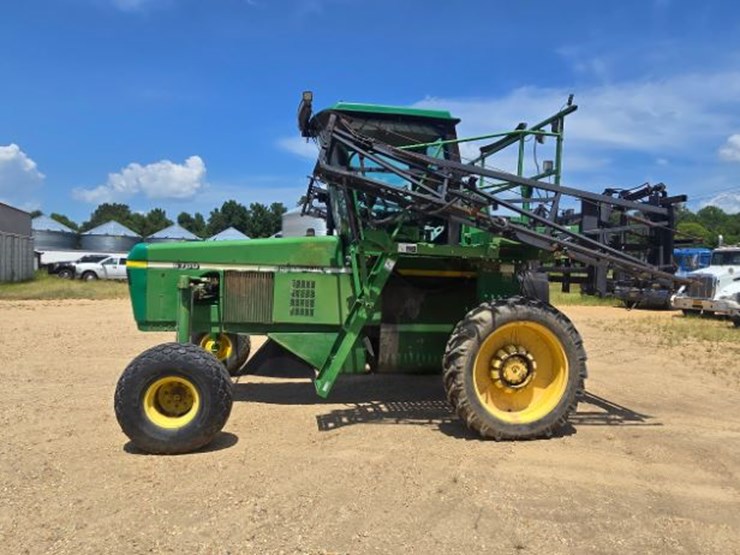 2005-john-deere-6700-image-4
