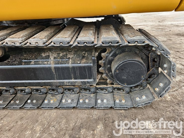 2021-caterpillar-305.5-image-25
