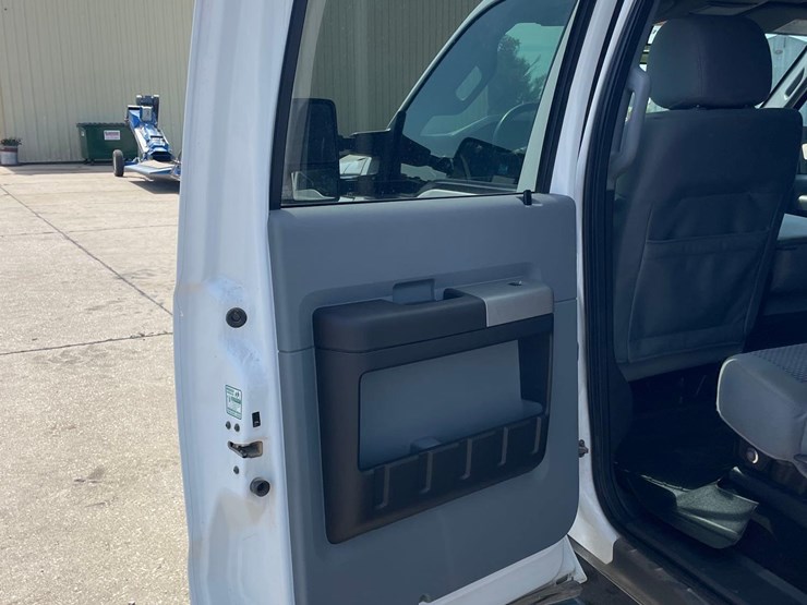 2000-ford-f250-image-29