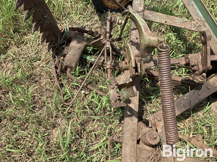 john-deere-5-image-12