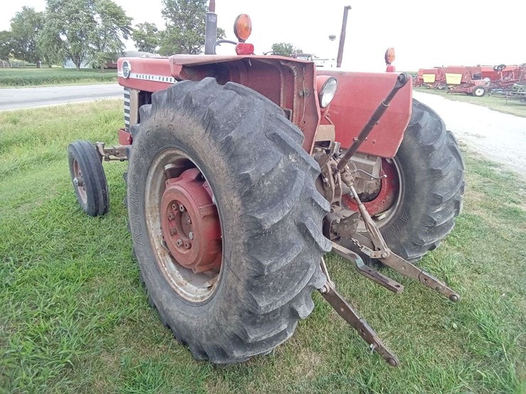 massey-ferguson-175-image-6