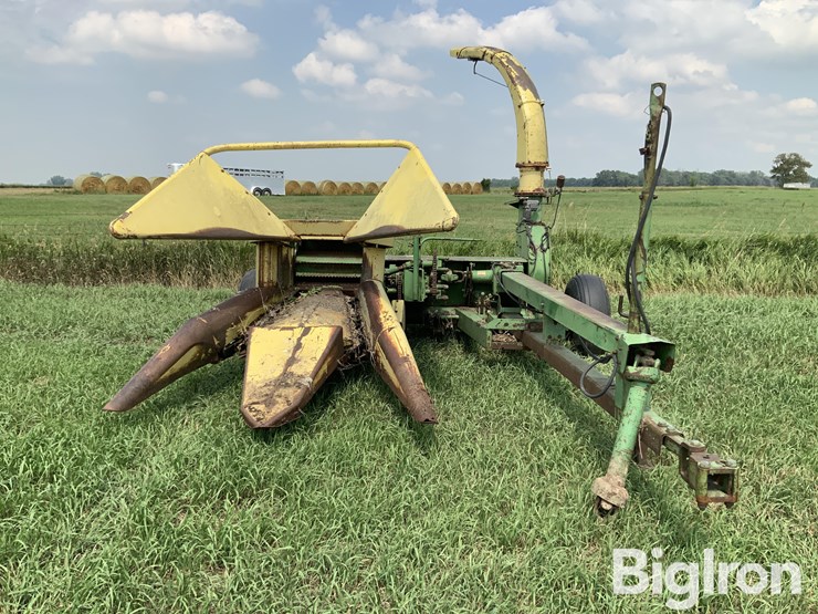 1976-john-deere-3800-image-2