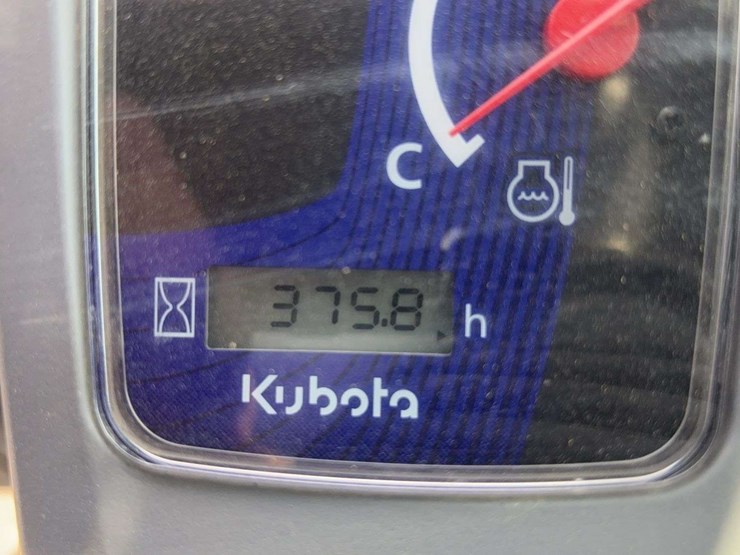 2019-kubota-svl65-2-image-35