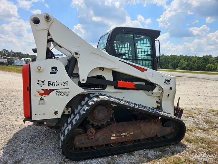 2019-bobcat-t870-image-16