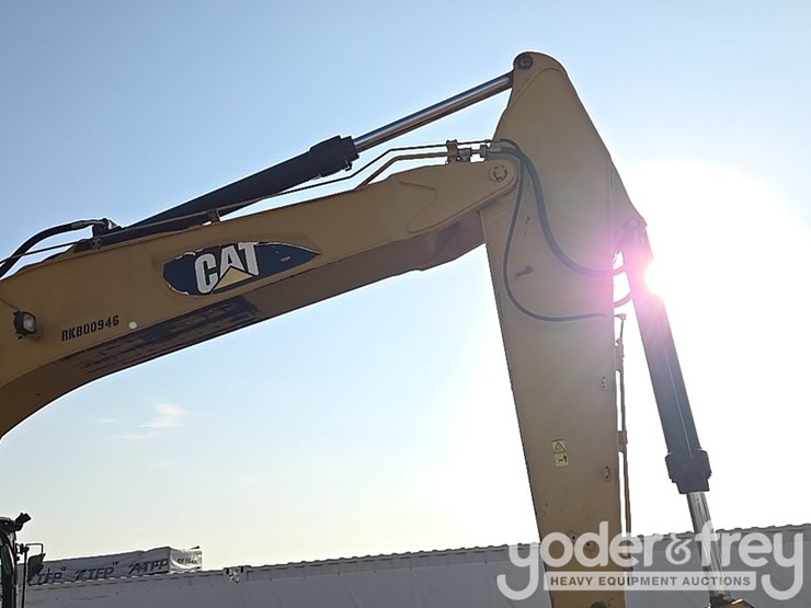 2015-caterpillar-336-f-image-35