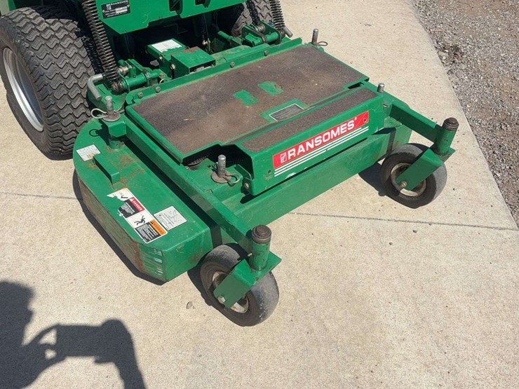 2000-ransomes/bobcat-zt100-zero-turn-collection-mower-image-12