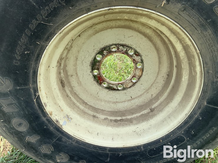 firestone-t839-radial-tire-&-rim-image-10