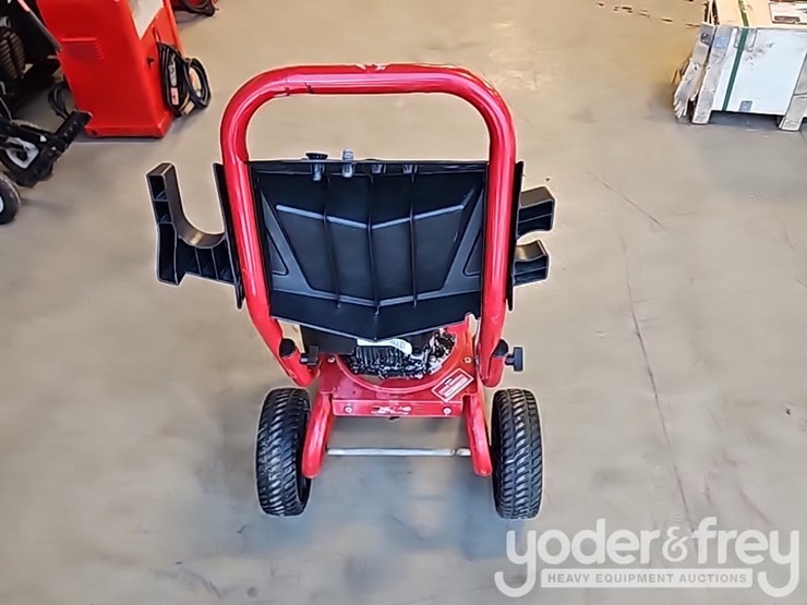 troy-bilt-pressure-washer-6.75-ft-lbs-torque-90cc,-200-max-psi,-engine-briggs&stratton-image-4