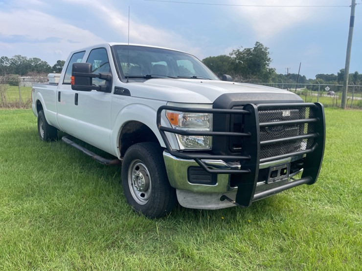 2012-ford-f250-xl-image-3