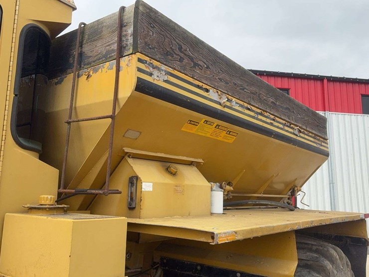 ag-pro-fertilizer-spreader-image-25