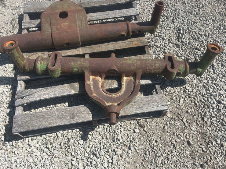 john-deere-model-a-wide-front-end-housing-image-5