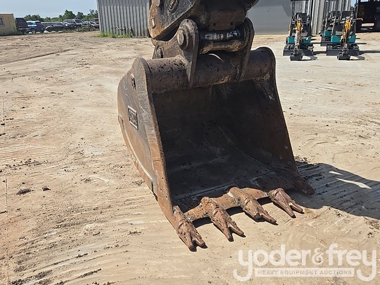 2014-volvo-ec480dl-image-32