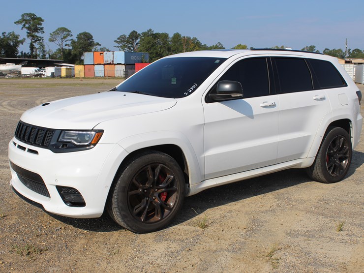 2017-jeep-grand-cherokee-image-1