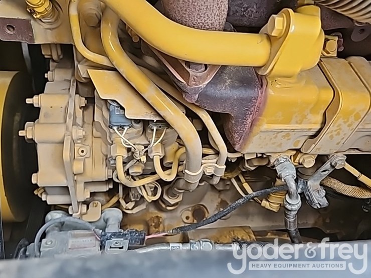2018-deere-850k-image-41