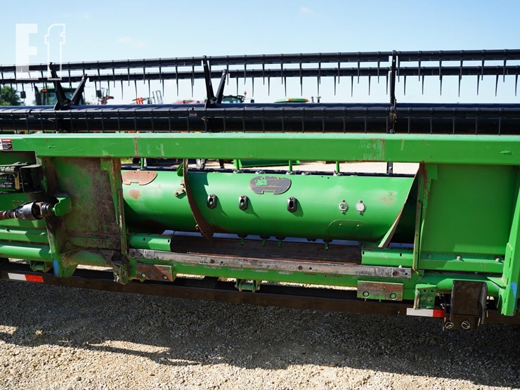 2004-john-deere-635f-image-18