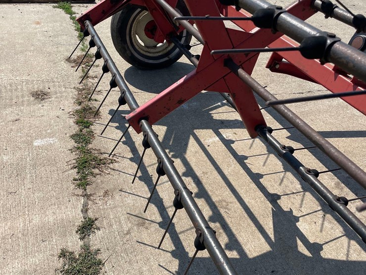 h-&-s-9ft-hay-tedder-image-8