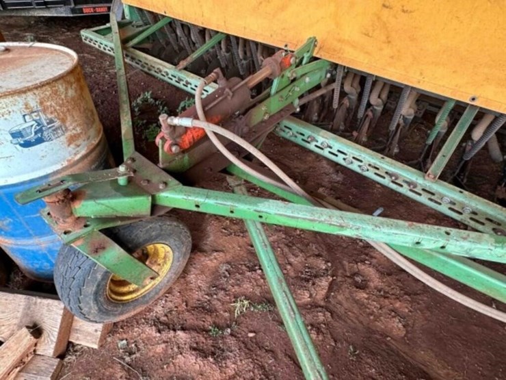 john-deere-8350-image-35