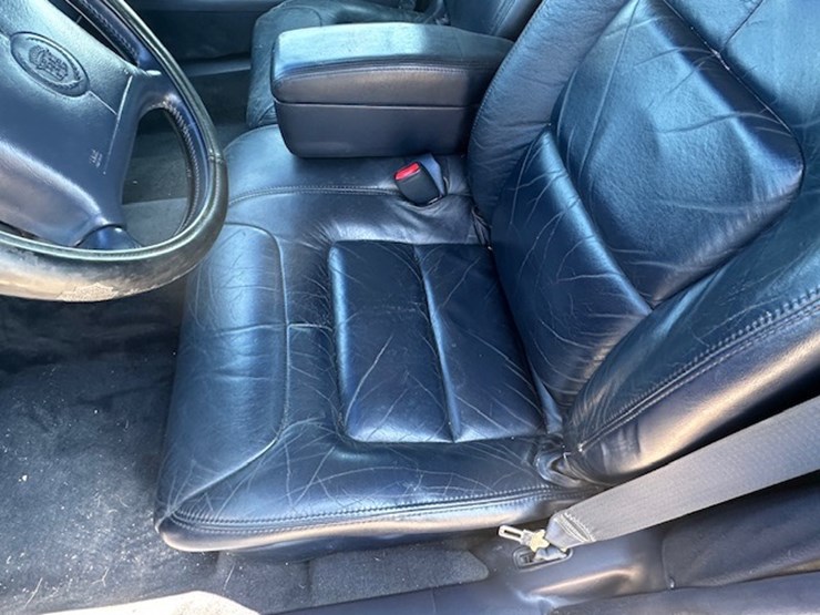 #22948-•-1997-cadillac-victoria-hearse-image-42