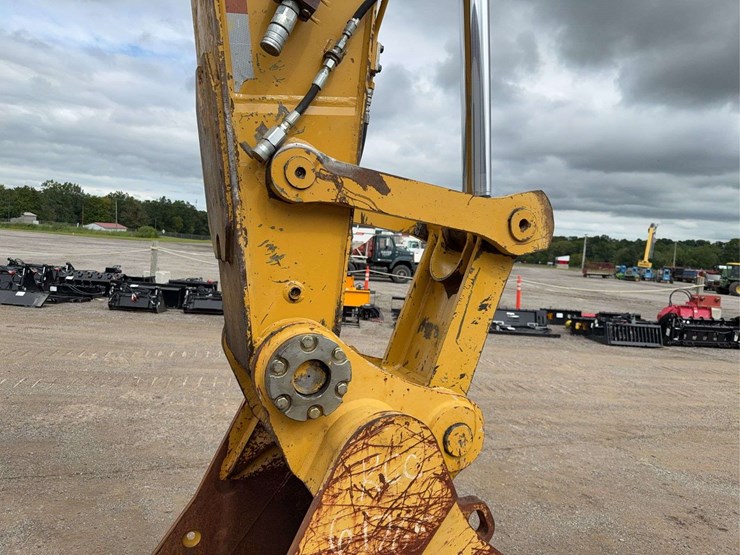 2013-caterpillar-329el-image-43