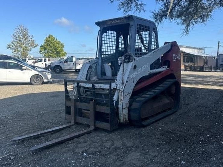 2008-takeuchi-tl140-image-3