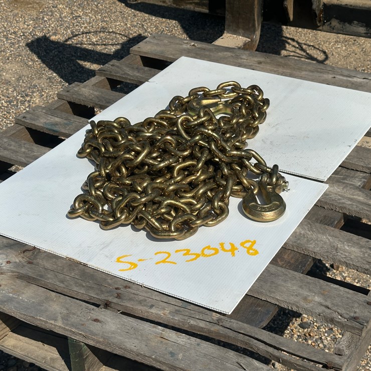 #23048 • 1/2 INCH, APPROX 20 FOOT LONG HEAVY DUTY CHAIN