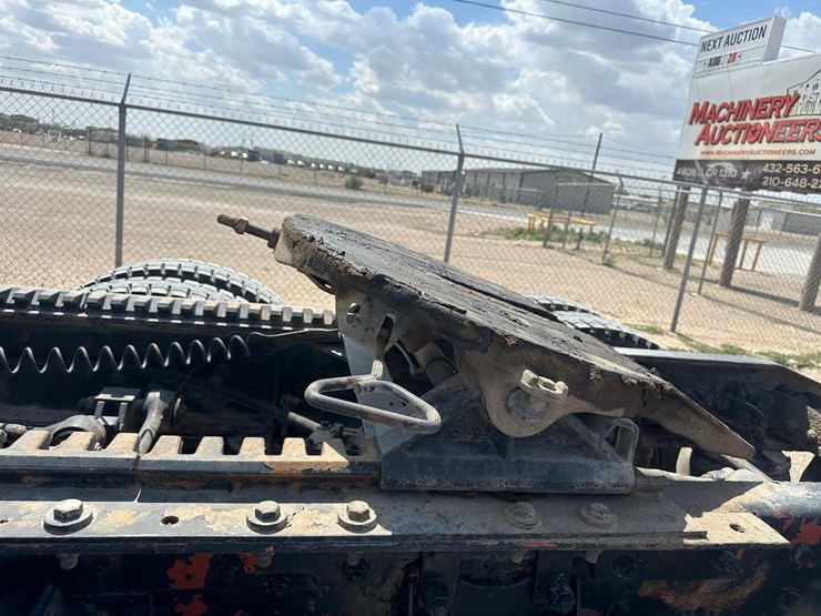 2008-kenworth-t800-image-12
