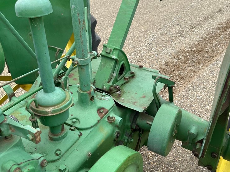 john-deere-a-image-6