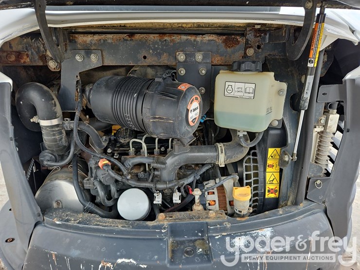 2018-bobcat-e35-image-30