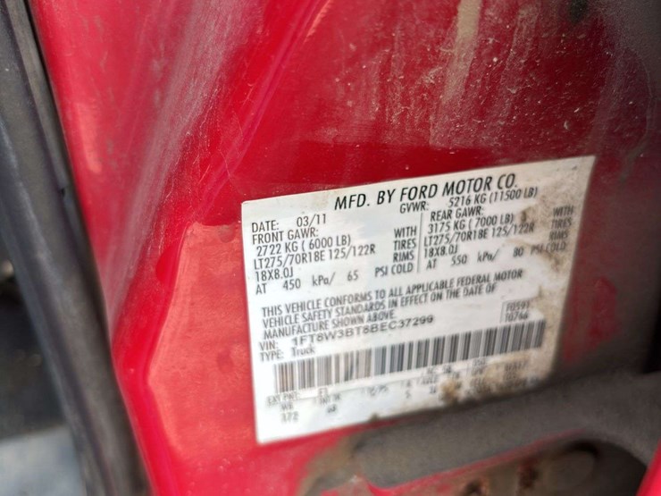 2011-ford-f350-image-43