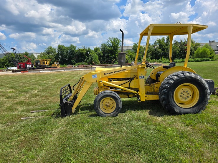 ford-tractor-image-8