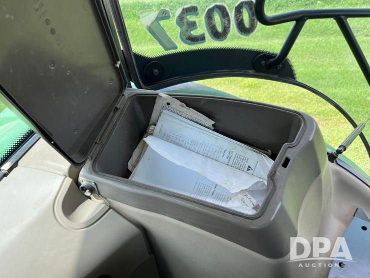 2014-john-deere-6140r-image-61