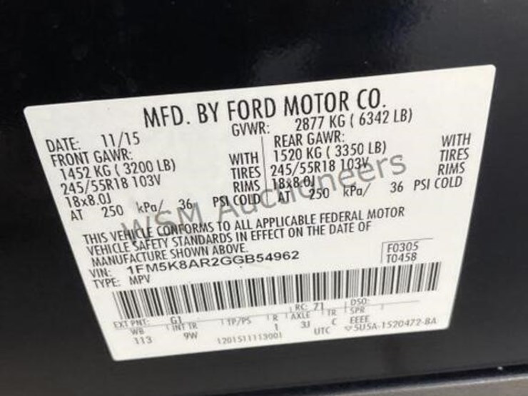 2016-ford-explorer-image-15