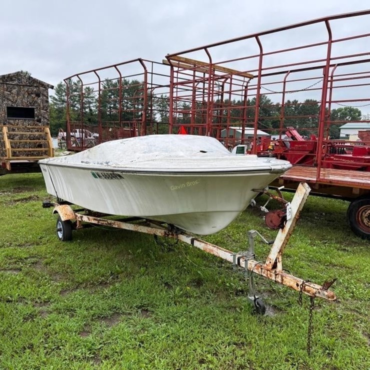 Fabuglas 15' Boat and Trailer