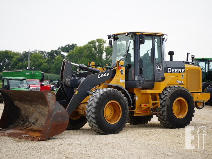 2015-deere-544k-image-1