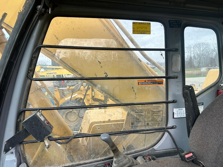 2000-deere-330-lc-image-63