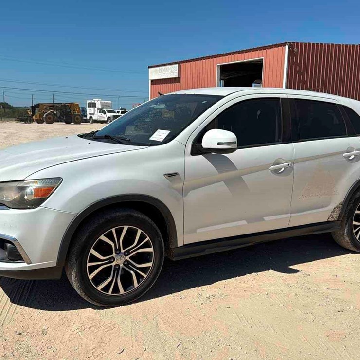 2016 MITSUBISHI OUTLANDER