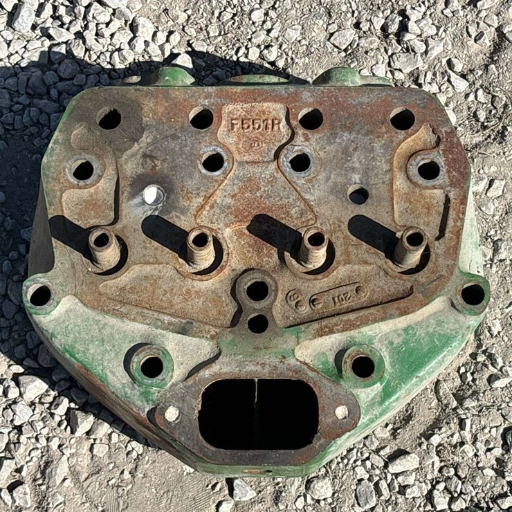 John Deere Model G Head