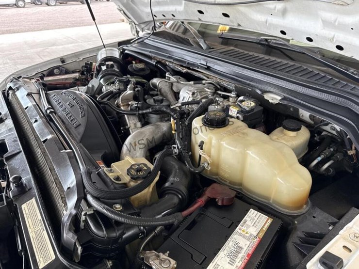 2008-ford-f550-image-13