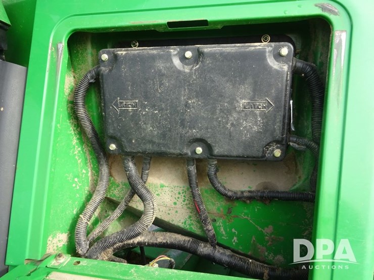 2001-john-deere-9550-image-116