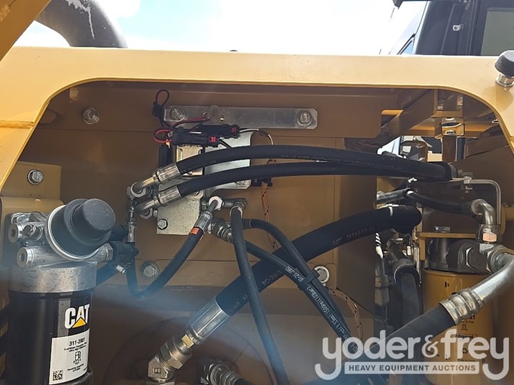 2019-caterpillar-313fl-image-39