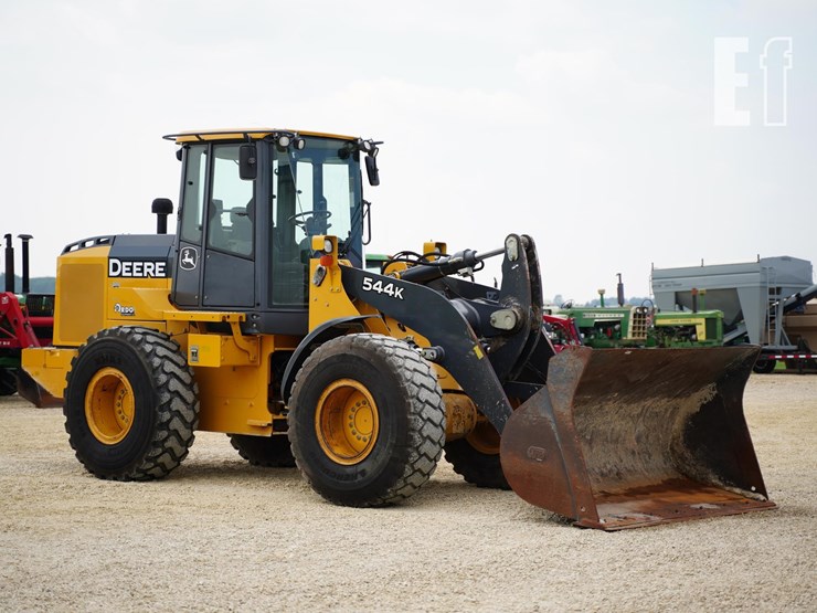 2015-deere-544k-image-3