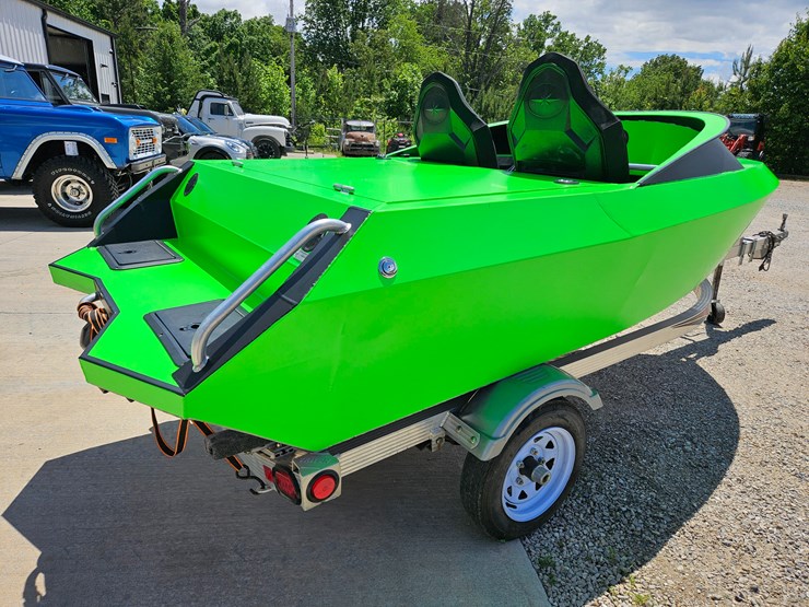#18971-•-10'-jet-boat-image-17