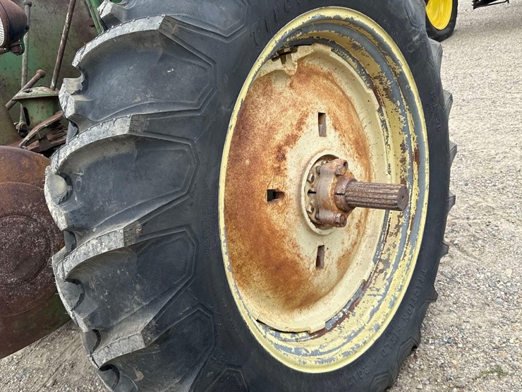 john-deere-a-image-7
