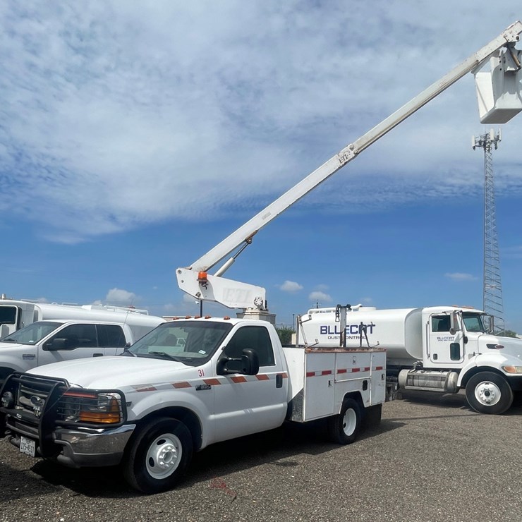 2000 FORD F350 SD