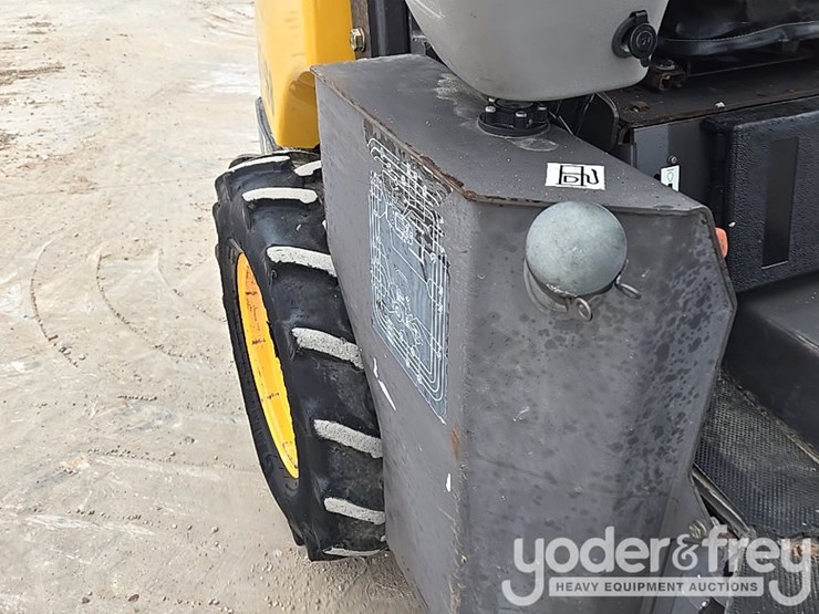2012-volvo-sd25f-image-21