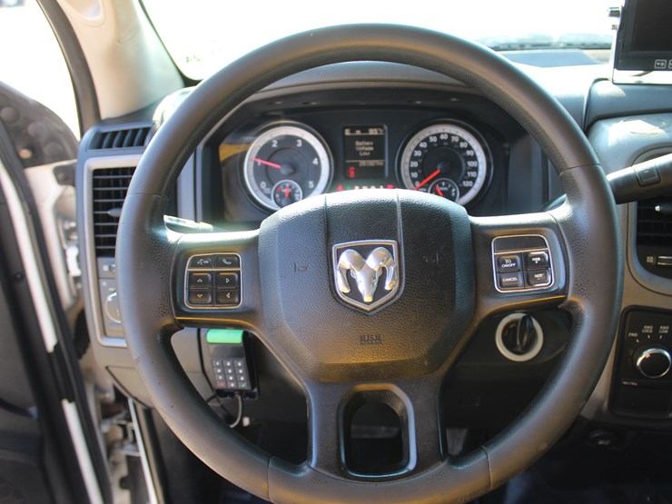 dodge-ram-5500-image-14