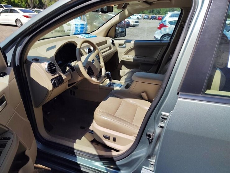 2005-ford-freestyle-image-7