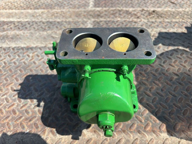 marvel-schebler-dltx-95-carburetor-image-11
