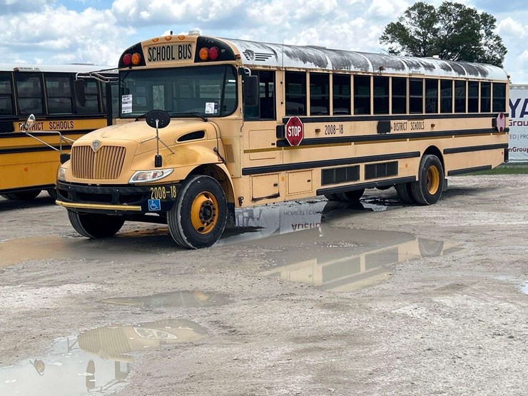 2009-ic-corporation-pb105-school-bus-image-1